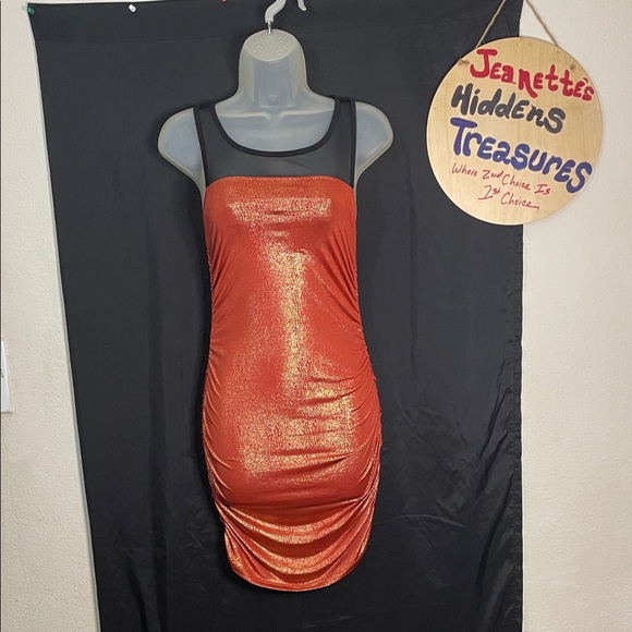 💥NEW ITEM💥 by New Mode USA Sleeveless Dress - Picture 1 of 5